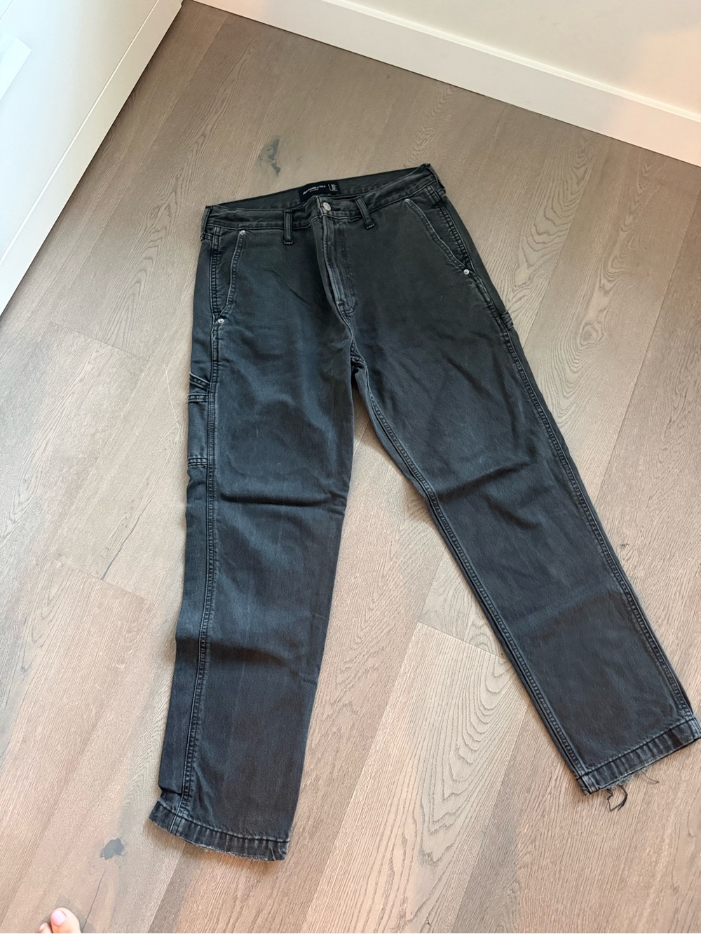 Abercrombie & Fitch Men’s 32W 32L Black Straight Jeans